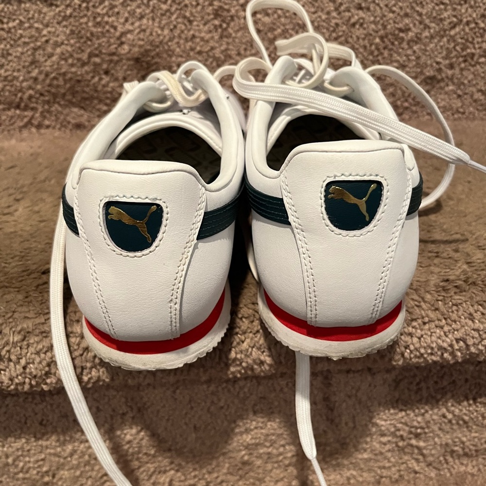 Puma Roma Sneakers size 9 gorgeous & so stylish Comes with box. Clean like new🇮🇹 - Picture 7 of 11